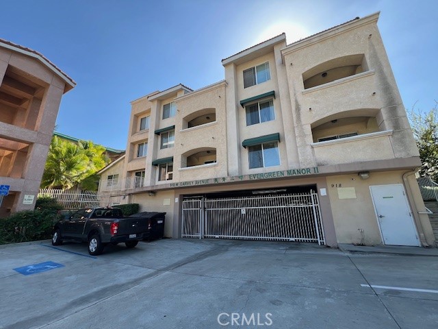 Front Image Thumbnail for CRWS25253213