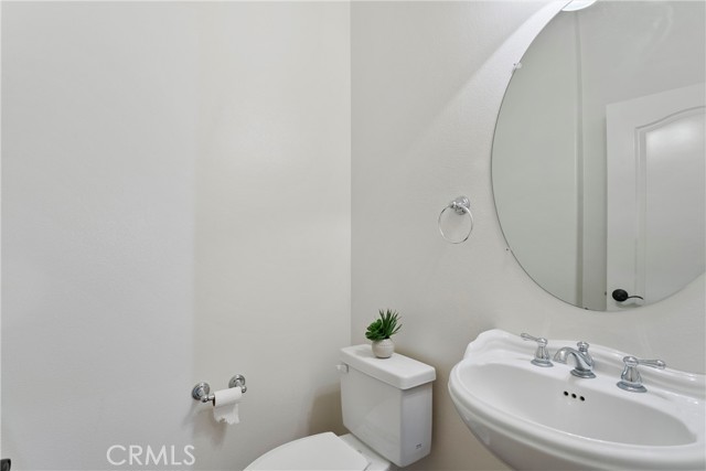 Detail Gallery Image 7 of 30 For 8509 E Kendra Loop, Orange,  CA 92867 - 3 Beds | 2/1 Baths