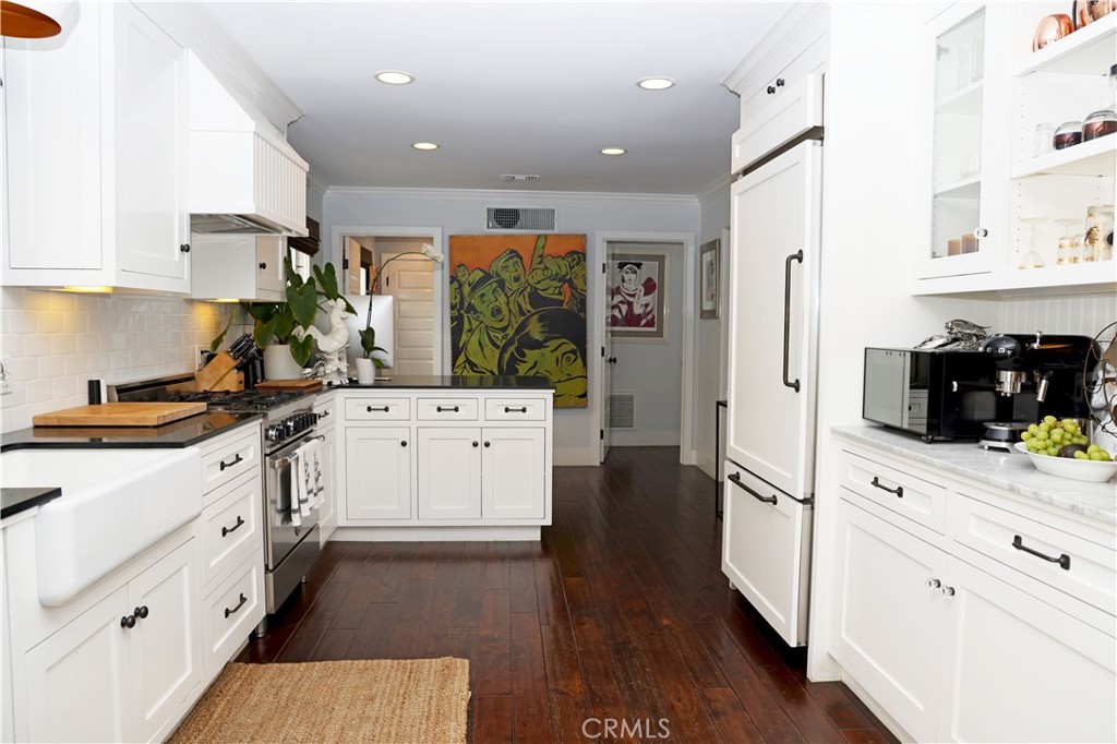 MLS #NP26159435 image #5