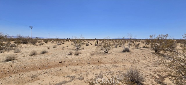 61329 Moon Drive, Landers CA: https://media.crmls.org/medias/f49cc99a-0b51-4277-86c0-5ff0b55afbdf.jpg