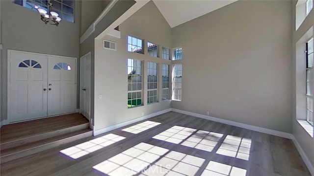 Detail Gallery Image 4 of 26 For 2680 via Corazon Dr, Corona,  CA 92882 - 3 Beds | 2/1 Baths