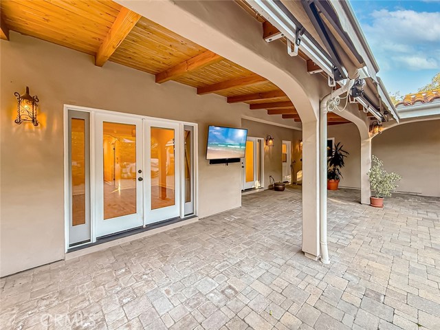 Detail Gallery Image 44 of 60 For 15452 Varden, Sherman Oaks,  CA 91403 - 4 Beds | 4 Baths