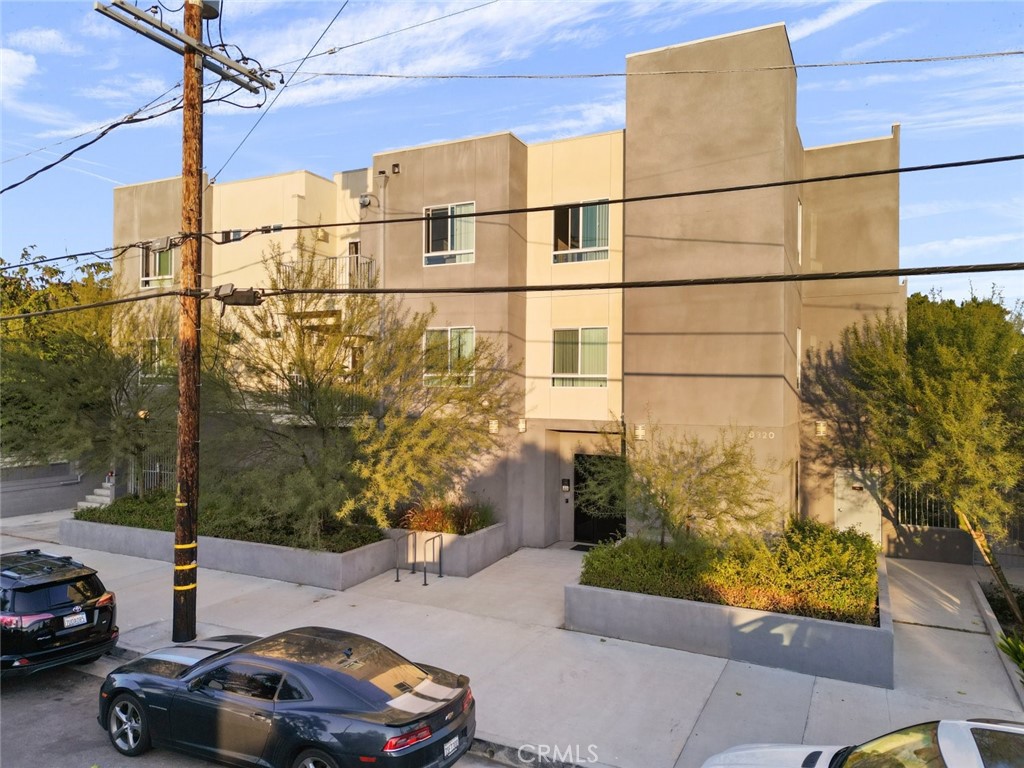 Apartment at 6320 Beck Avenue