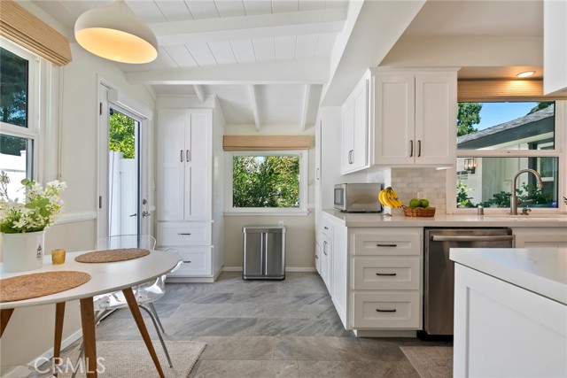 3 Bed Home for Sale in Sherman Oaks, California