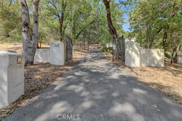 Detail Gallery Image 21 of 21 For 19555 Black Oak Ln, Grass Valley,  CA 95949 - 4 Beds | 4/2 Baths
