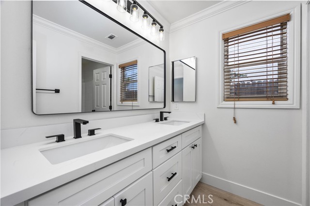 Detail Gallery Image 32 of 56 For 10302 Willow Bend Ct, Bakersfield,  CA 93312 - 4 Beds | 2 Baths