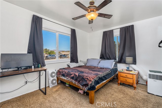 9600 51st, Jurupa Valley CA: https://media.crmls.org/medias/f49f3713-f656-4e02-b998-c7751a9d5738.jpg