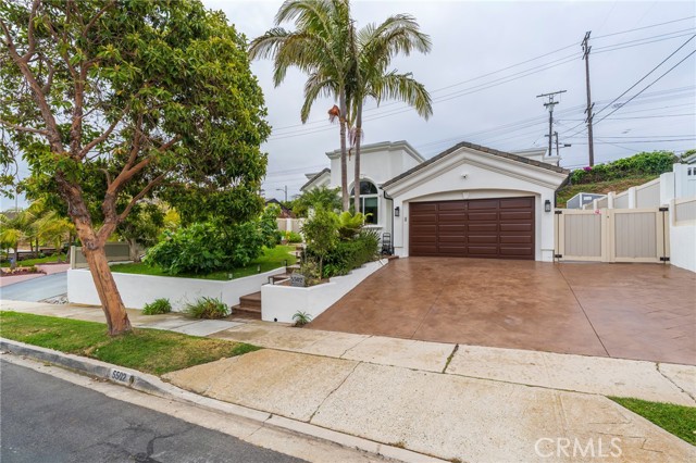 5502 Beran St, Torrance CA: https://media.crmls.org/medias/f4a0481e-d638-4ab2-899b-5f83c0e84754.jpg