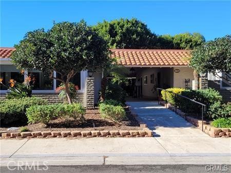 Detail Gallery Image 1 of 28 For 3307 via Carrizo a,  Laguna Woods,  CA 92637 - 2 Beds | 2 Baths