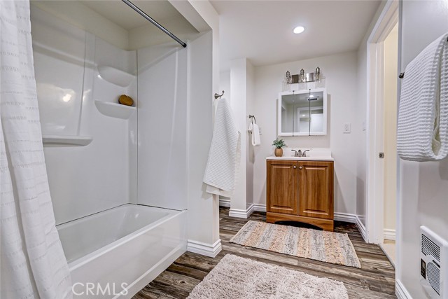 Detail Gallery Image 35 of 41 For 1725 Van Horne Ln, Redondo Beach,  CA 90278 - 4 Beds | 2/1 Baths