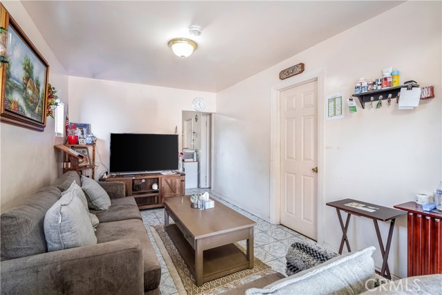 Detail Gallery Image 36 of 54 For 1340 1342 W 25th, Los Angeles,  CA 90007 - – Beds | – Baths