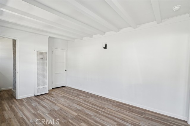Detail Gallery Image 11 of 31 For 295 Wave St, Laguna Beach,  CA 92651 - 3 Beds | 3 Baths