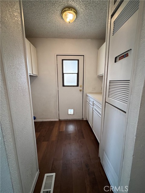 Detail Gallery Image 12 of 23 For 1925 E La Veta Ave 22a,  Orange,  CA 92866 - 2 Beds | 2 Baths