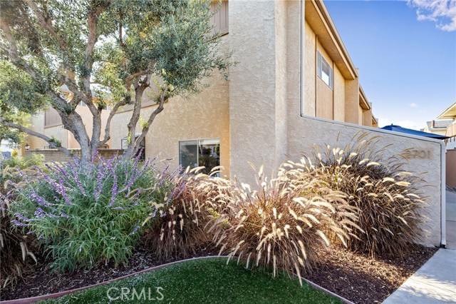 2701 Voorhees Avenue, Redondo Beach, California 90278, 2 Bedrooms Bedrooms, ,2 BathroomsBathrooms,Residential,Sold,Voorhees,SB21161153