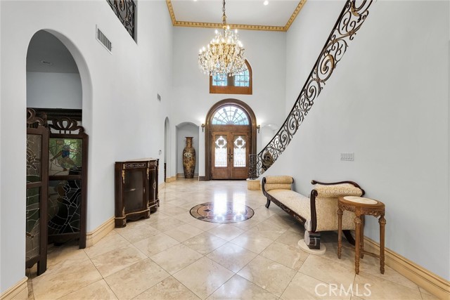 22349 Dolorosa Street, Woodland Hills CA: https://media.crmls.org/medias/f4a4fc14-3c2b-471c-8217-b16229f9713c.jpg