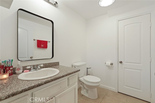 Detail Gallery Image 6 of 31 For 336 E Locust, Lodi,  CA 95240 - 5 Beds | 2/1 Baths