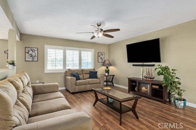 Detail Gallery Image 12 of 40 For 26450 New Bedford Rd, Menifee,  CA 92586 - 2 Beds | 2 Baths