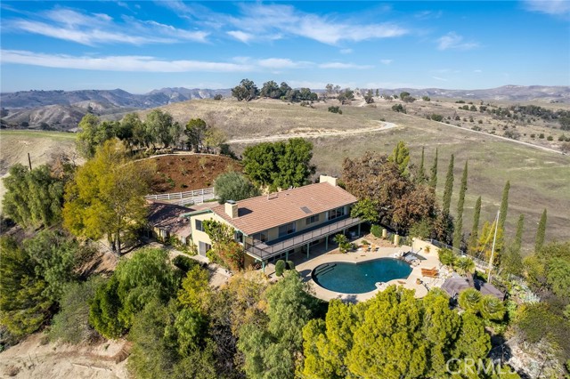 Detail Gallery Image 5 of 36 For 24971 Kit Carson Rd, Hidden Hills,  CA 91302 - 6 Beds | 3/1 Baths
