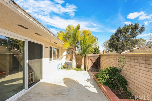 Detail Gallery Image 30 of 36 For 5136 Thorn Tree Ln, Irvine,  CA 92612 - 2 Beds | 2 Baths