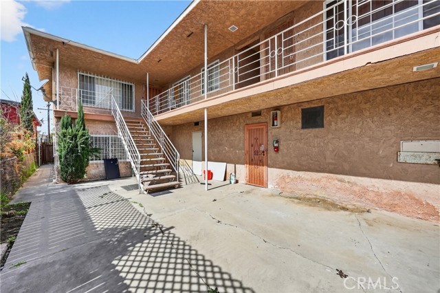 Detail Gallery Image 6 of 75 For 223 N Chester, Compton,  CA 90221 - – Beds | – Baths