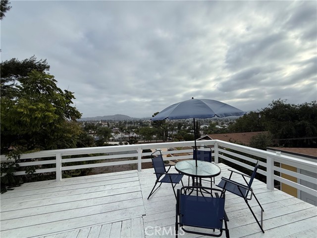 1233 Bonita Way, El Cajon CA: https://media.crmls.org/medias/f4a7e11d-6522-4664-9407-0b151603117f.jpg