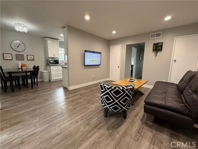 3935 W Mcfadden Avenue, Santa Ana CA: https://media.crmls.org/medias/f4a8f81b-956d-42fb-b3f3-08b10d291f87.jpg