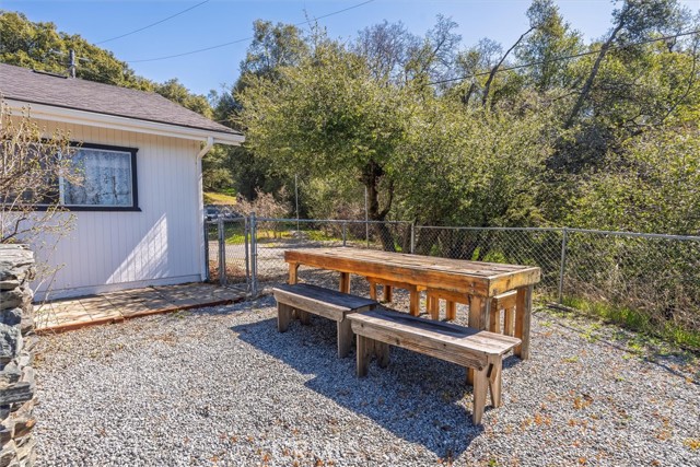 Detail Gallery Image 41 of 46 For 42324 Buckeye Rd, Oakhurst,  CA 93644 - 3 Beds | 2 Baths