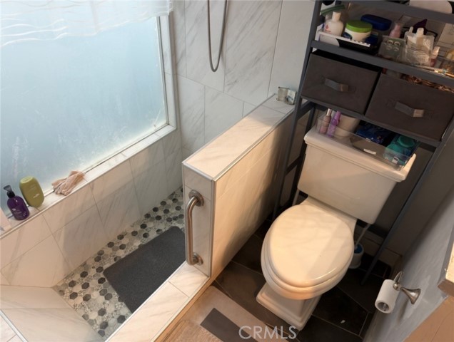 Detail Gallery Image 7 of 24 For 5118 Lakeview Ave #4,  Yorba Linda,  CA 92886 - 2 Beds | 2 Baths