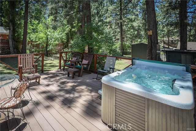 Detail Gallery Image 3 of 30 For 610 Eureka Dr, Big Bear Lake,  CA 92315 - 2 Beds | 1 Baths