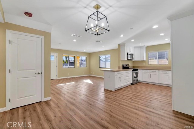 1111 N Mulberry Street, Compton CA: https://media.crmls.org/medias/f4a9fcc6-bcbe-4d59-9220-f4b1687b0df9.jpg