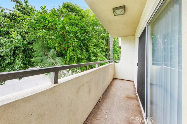 Detail Gallery Image 24 of 27 For 4702 Fulton #101,  Sherman Oaks,  CA 91423 - 2 Beds | 2 Baths