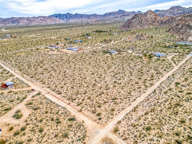 Detail Gallery Image 30 of 41 For 130 Rd Hollinger, Joshua Tree,  CA 92252 - – Beds | – Baths