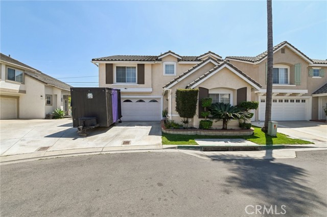 220 S Linhaven Circle, Anaheim CA: https://media.crmls.org/medias/f4abfc43-f80b-469b-9b3c-169a730d0a21.jpg