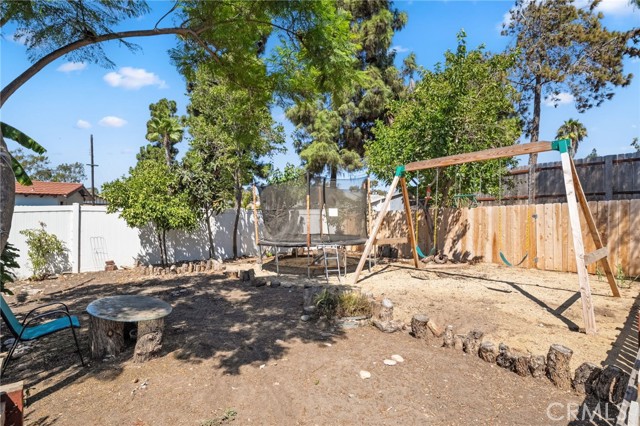 Detail Gallery Image 45 of 50 For 883 Monserate Ave, Chula Vista,  CA 91911 - 4 Beds | 2 Baths