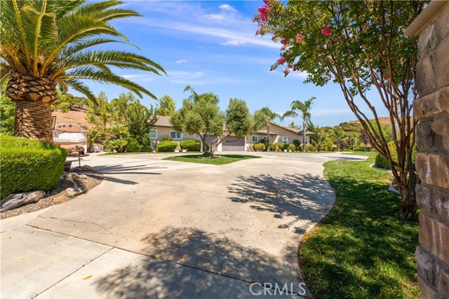 Detail Gallery Image 53 of 61 For 38580 Celine, Murrieta,  CA 92562 - 5 Beds | 6/1 Baths