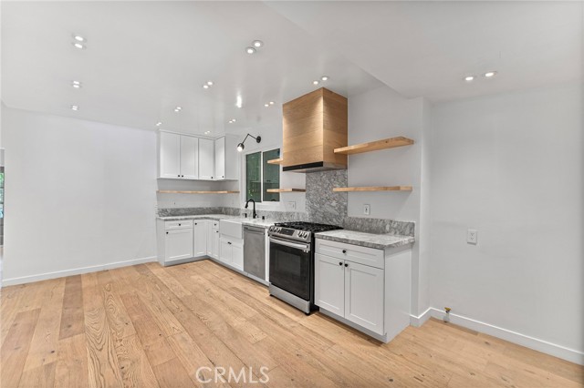 Detail Gallery Image 10 of 32 For 2623 Exposition, Los Angeles,  CA 90018 - 4 Beds | 3 Baths