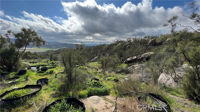 Detail Gallery Image 7 of 16 For 38980 Lorenzo Ln, Hemet,  CA 92544 - 3 Beds | 2 Baths