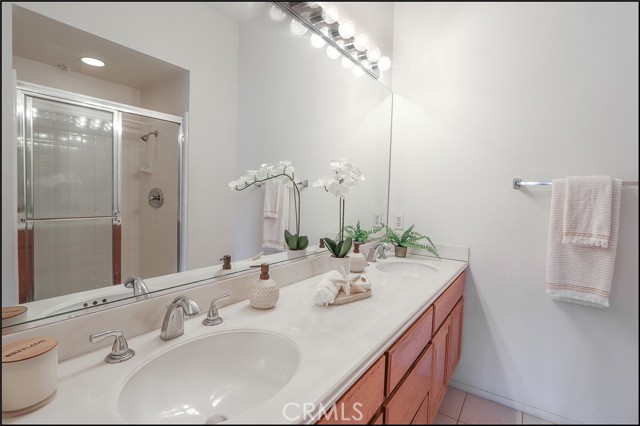99 Mayfair, Aliso Viejo CA: https://media.crmls.org/medias/f4af5972-6327-4bfe-9291-2eb4a2100c29.jpg