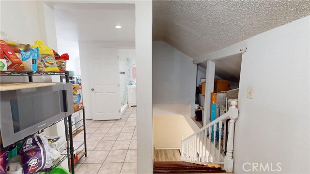 5854 Woodlawn Avenue, Los Angeles CA: https://media.crmls.org/medias/f4b02173-65be-4dca-967c-91c2c20fc5e2.jpg