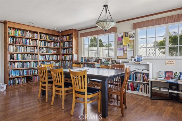 3960 S Higuera Street, San Luis Obispo CA: https://media.crmls.org/medias/f4b023da-b2d9-450e-bd8f-b310acec016c.jpg