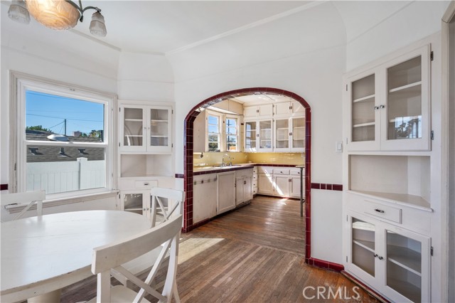 Detail Gallery Image 8 of 44 For 1331 S Beacon St, San Pedro,  CA 90731 - 3 Beds | 1/1 Baths