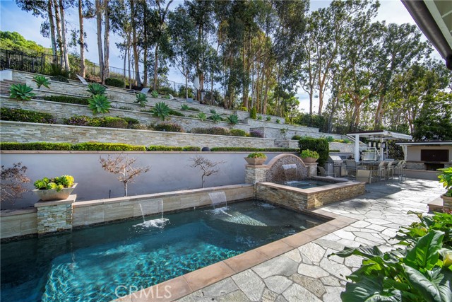 Detail Gallery Image 2 of 49 For 22911 via Orvieto, Dana Point,  CA 92629 - 4 Beds | 3/1 Baths