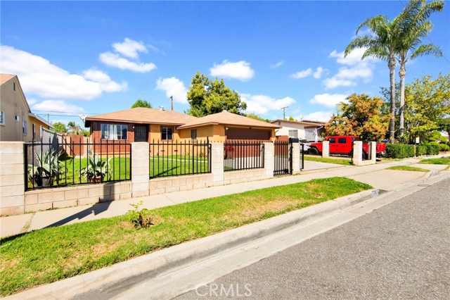 Detail Gallery Image 2 of 16 For 731 N Orange, La Puente,  CA 91744 - 3 Beds | 1/1 Baths