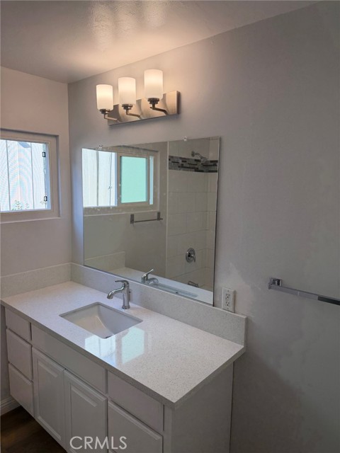 Detail Gallery Image 4 of 14 For 1037 Portola, Arcadia,  CA 91007 - 2 Beds | 1 Baths