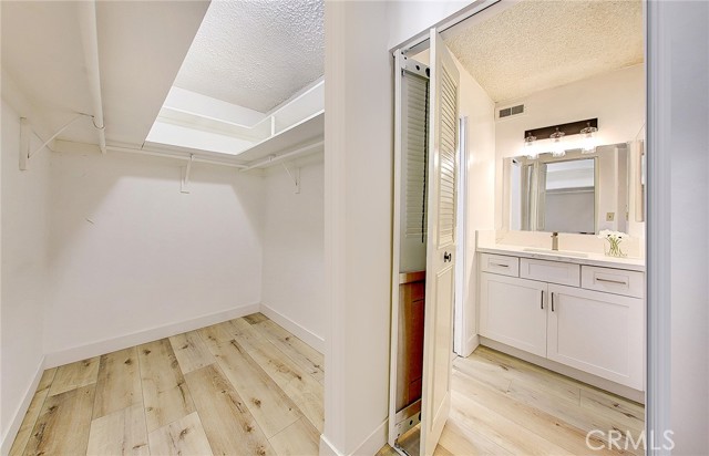 Detail Gallery Image 10 of 22 For 1200 W Huntington Dr #17,  Arcadia,  CA 91007 - 2 Beds | 2 Baths