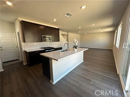 Detail Gallery Image 22 of 28 For 35310 Hutchison Pl, Beaumont,  CA 92223 - 5 Beds | 3 Baths