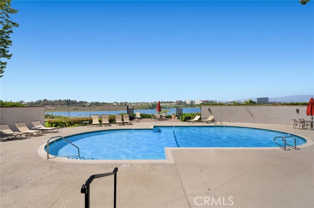 362 Vista Madera, Newport Beach CA: https://media.crmls.org/medias/f4b13f89-1fab-47c4-b498-f3f802672022.jpg