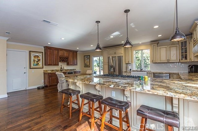 3093 Rollings Avenue, Thousand Oaks CA: https://media.crmls.org/medias/f4b1ec03-df70-46d4-a5d0-db749649f34d.jpg