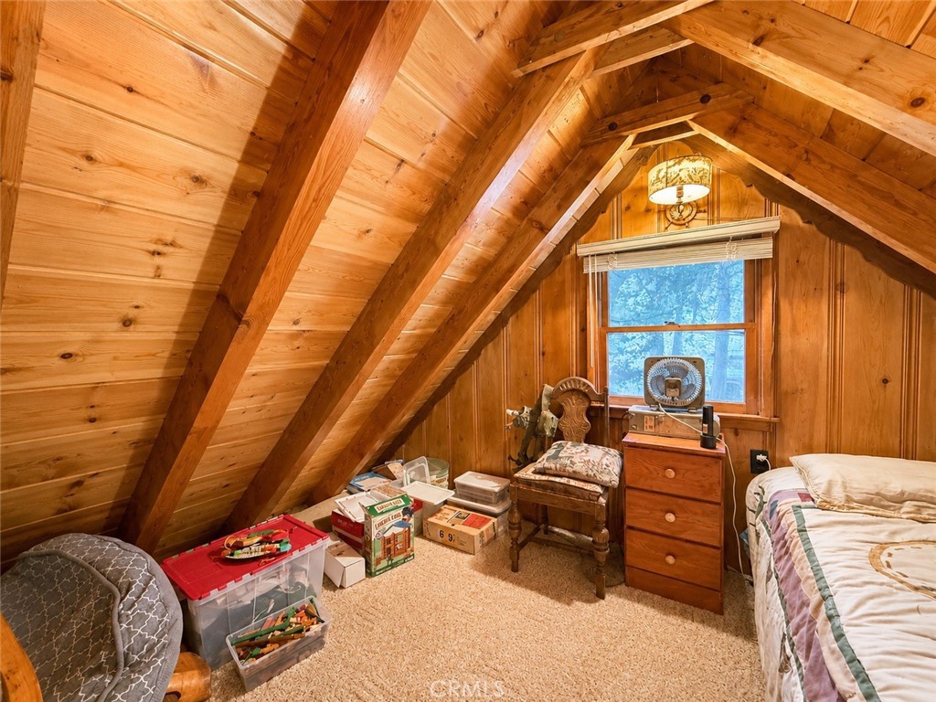 https://media.crmls.org/medias/f4b23163-8317-4316-b96b-c178d55f553f.jpg?preset=X-Large