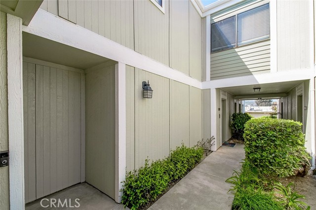 Detail Gallery Image 6 of 54 For 27123 Crossglade Ave #4,  Canyon Country,  CA 91351 - 2 Beds | 2 Baths